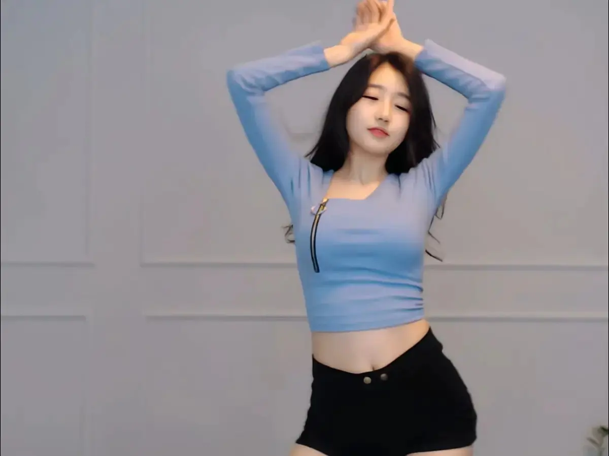 onlyfans每日大赛徐雅终极剪辑 - 在线抢先看全集 - 抖音爆款8月加长版 - 高能瞬间免费在线观看
